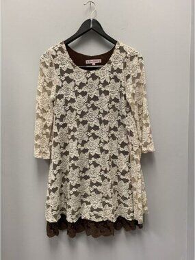 Young Essence Dress Womens small Ivory Over Brown Lace Floral 3/4 sleeves‎